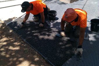 resinbound paving installation